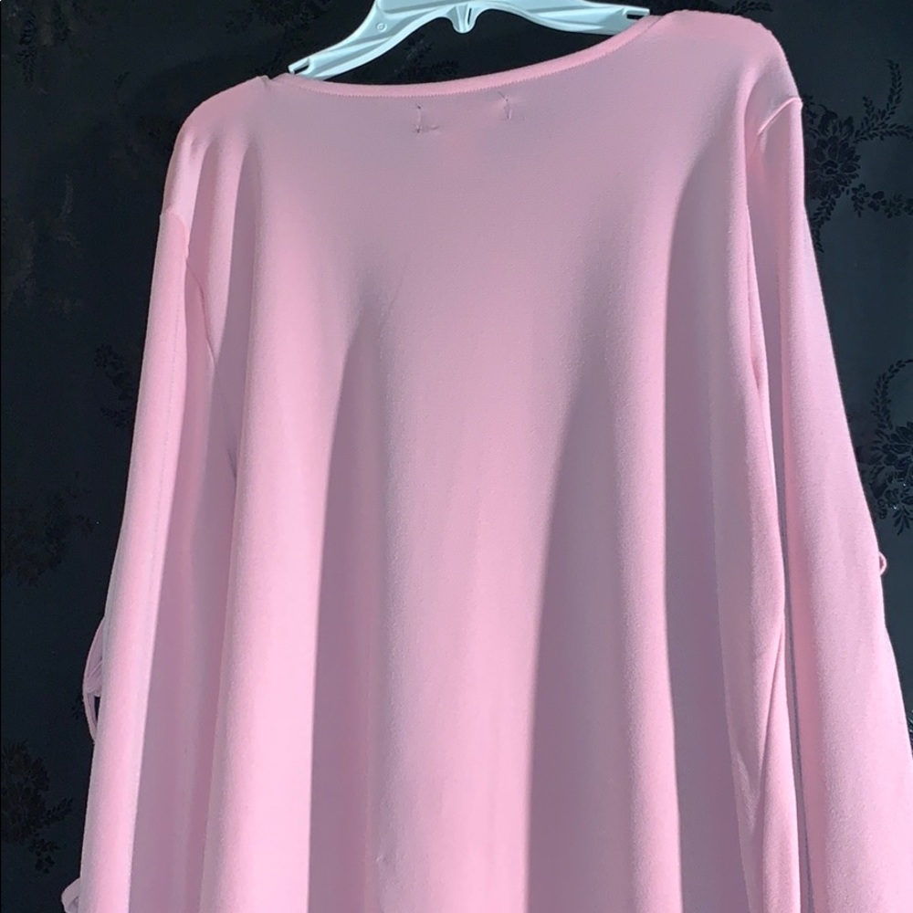 Pink blouse 👚 - Picture 6 of 6